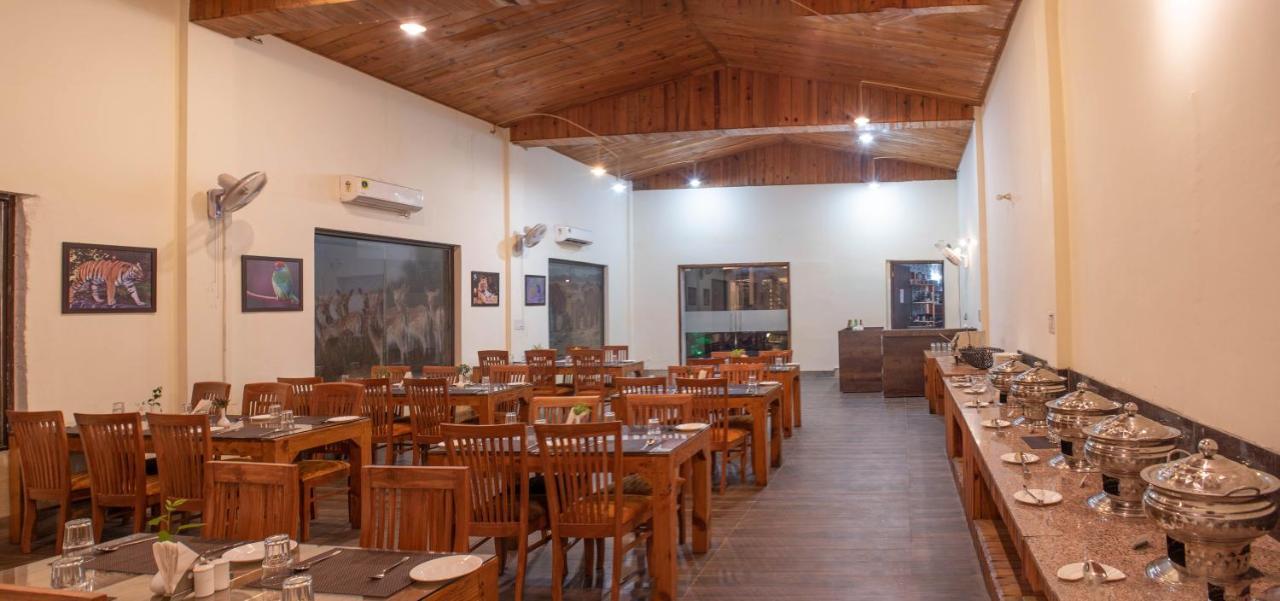 Vow Resorts & Spa, The Corbett Wilderness Rāmnagar Buitenkant foto